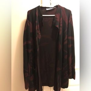 Contemporaine black and burgundy open cardigan